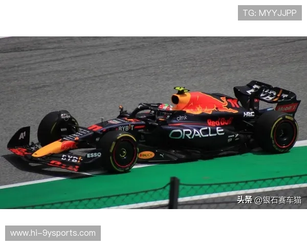F1赛季最新动态：车队战略调整与车手竞争格局分析
