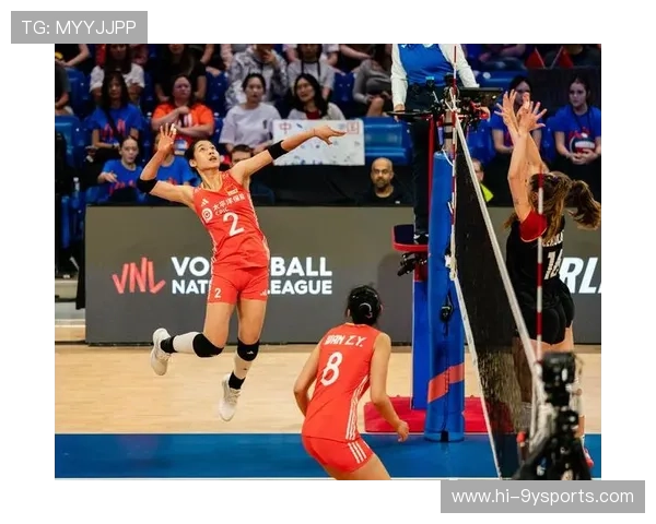 中国女排三连胜强势晋级世界杯四强 全队凝聚力与技战术表现获高度评价